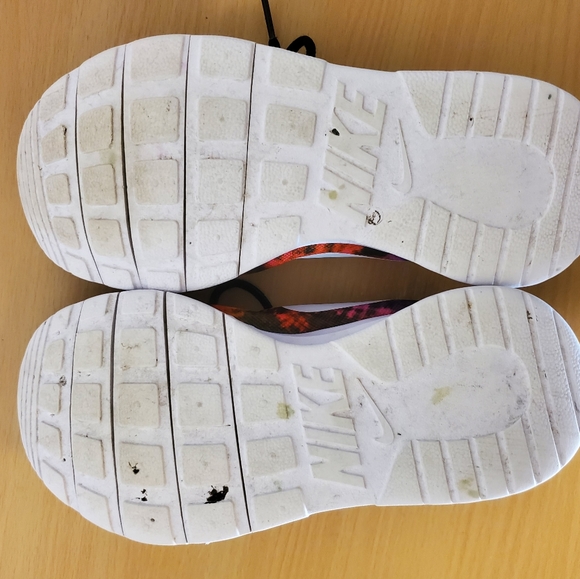 SOLD 💗Girls Nike 3Y Shoes💗 - Picture 4 of 4